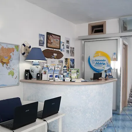 La Rotonda Sul Mare 아파트호텔